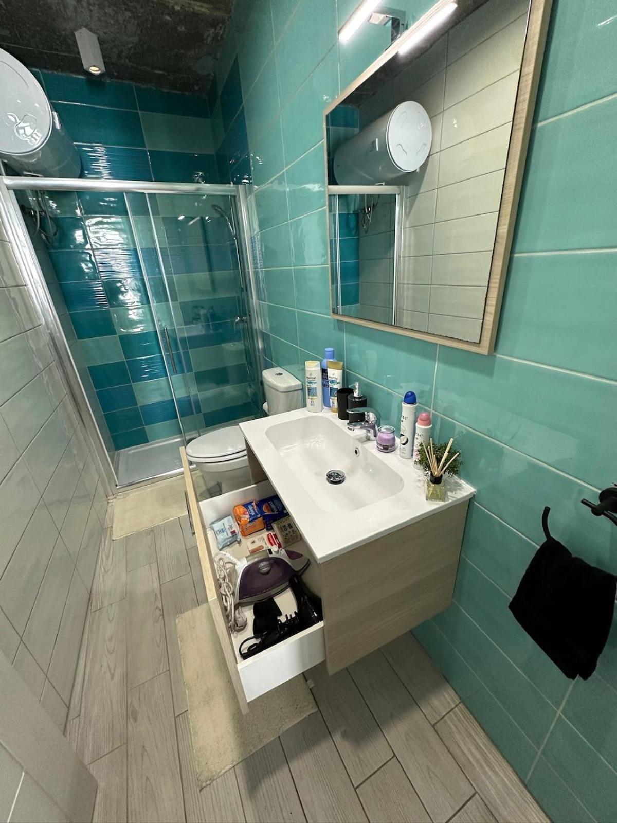Stylish In Paceville - 3 Bedrooms, 3 Bathrooms, 2 Kitchens, Great For Friends & Groups St. Julian's