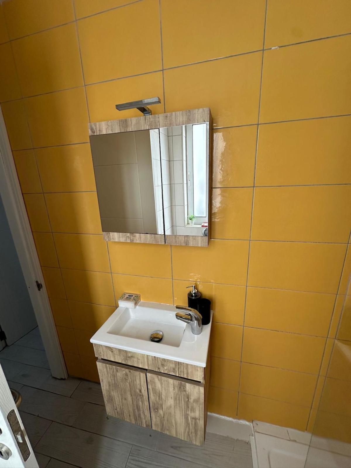 Lägenhet Stylish In Paceville - 3 Bedrooms, 3 Bathrooms, 2 Kitchens, Great For Friends & Groups St. Julian's